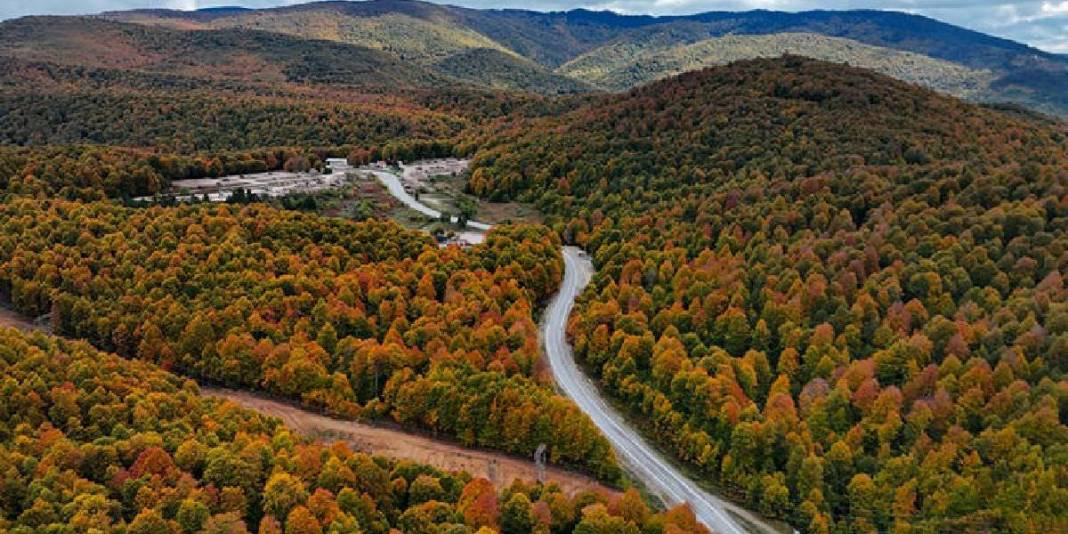 Osmanlı bu topraklarda kuruldu! Sonbahar renkleri güzelliğine güzellik kattı: Gören gözünü alamıyor 3